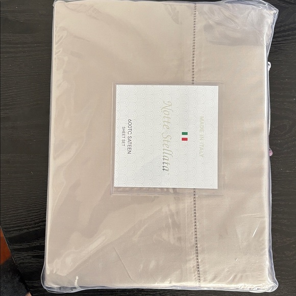 Notte Stellata King Sheet 4pc Set 600TC Cotton Sateen Beige Made in Italy Luxury